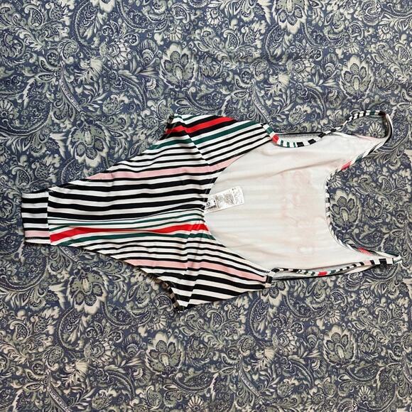 GUESS - Striped One Piece Striped Scoop Back Swimsuit - Picture 2 of 5